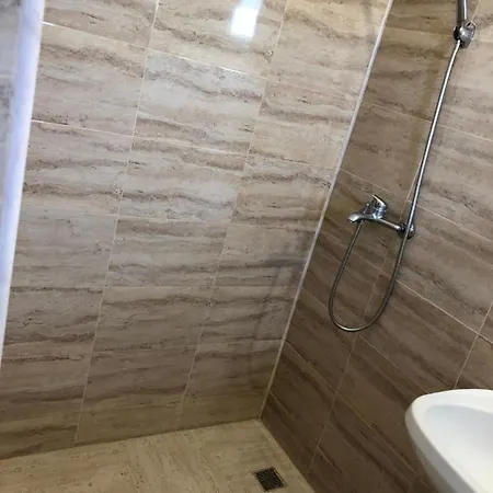 Autentic Boutikue 3*