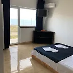 Autentic Boutikue Костинешти