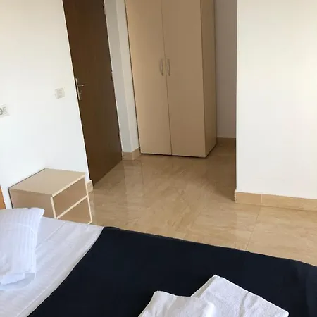 Autentic Boutikue Hotel