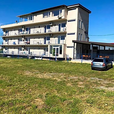 Autentic Boutikue 3* Costinesti