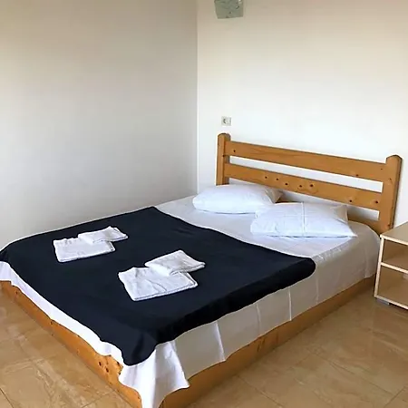 Autentic Boutikue Hotel