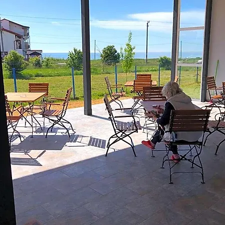 Hotel Autentic Boutikue 3*